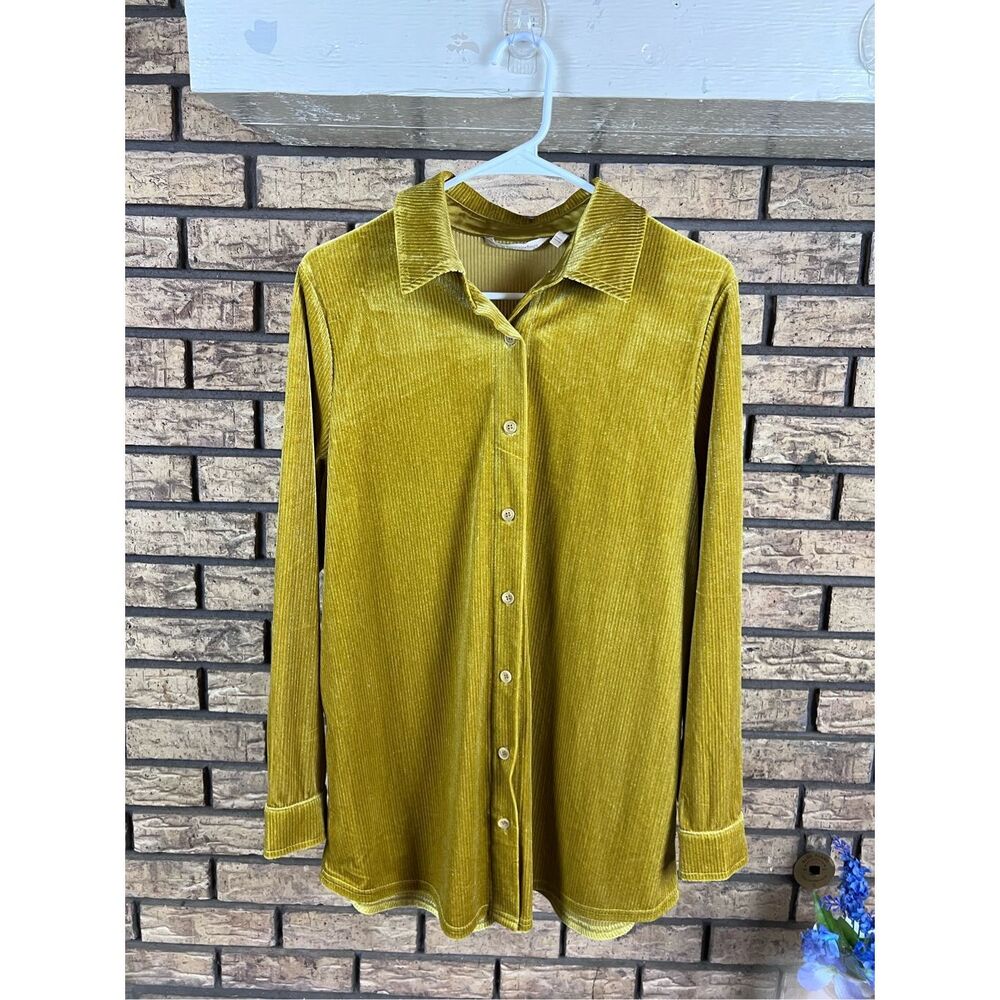 SOFT SURROUNDINGS Amber Green Velvet Textured Boyfriend Shirt Size Medium